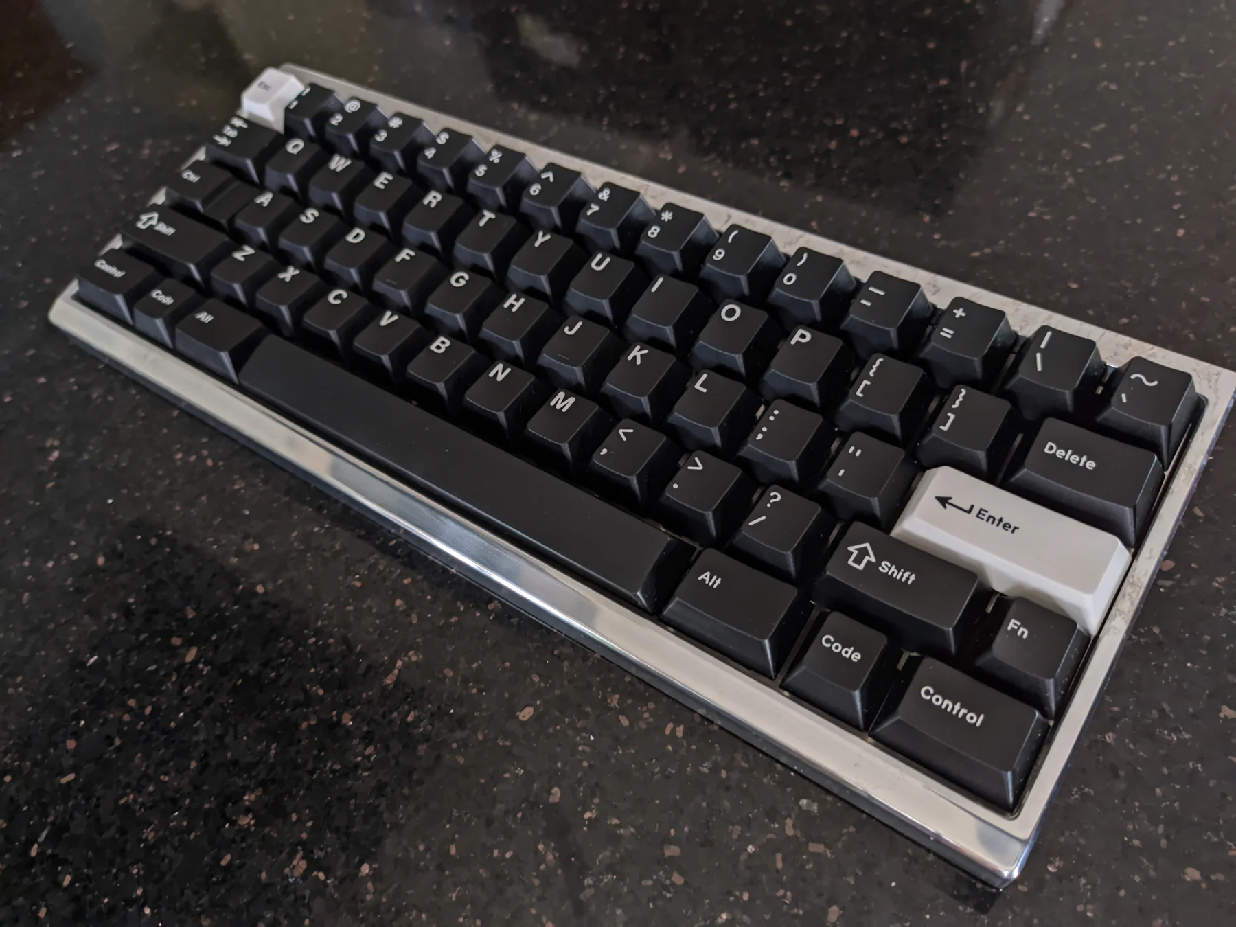 Katana60 fully assembled with keycaps